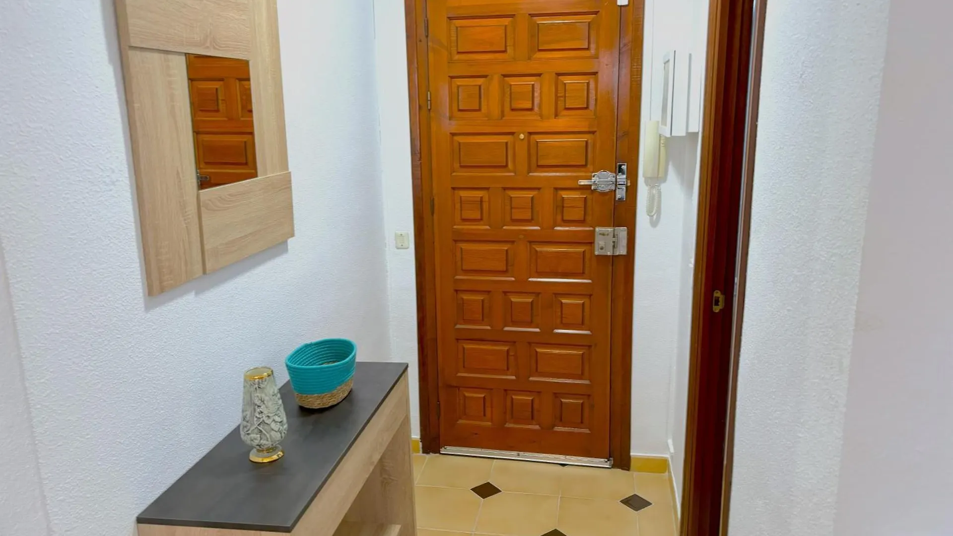 Evans Realty Az Centro & Playa & Tren Fuengirola
