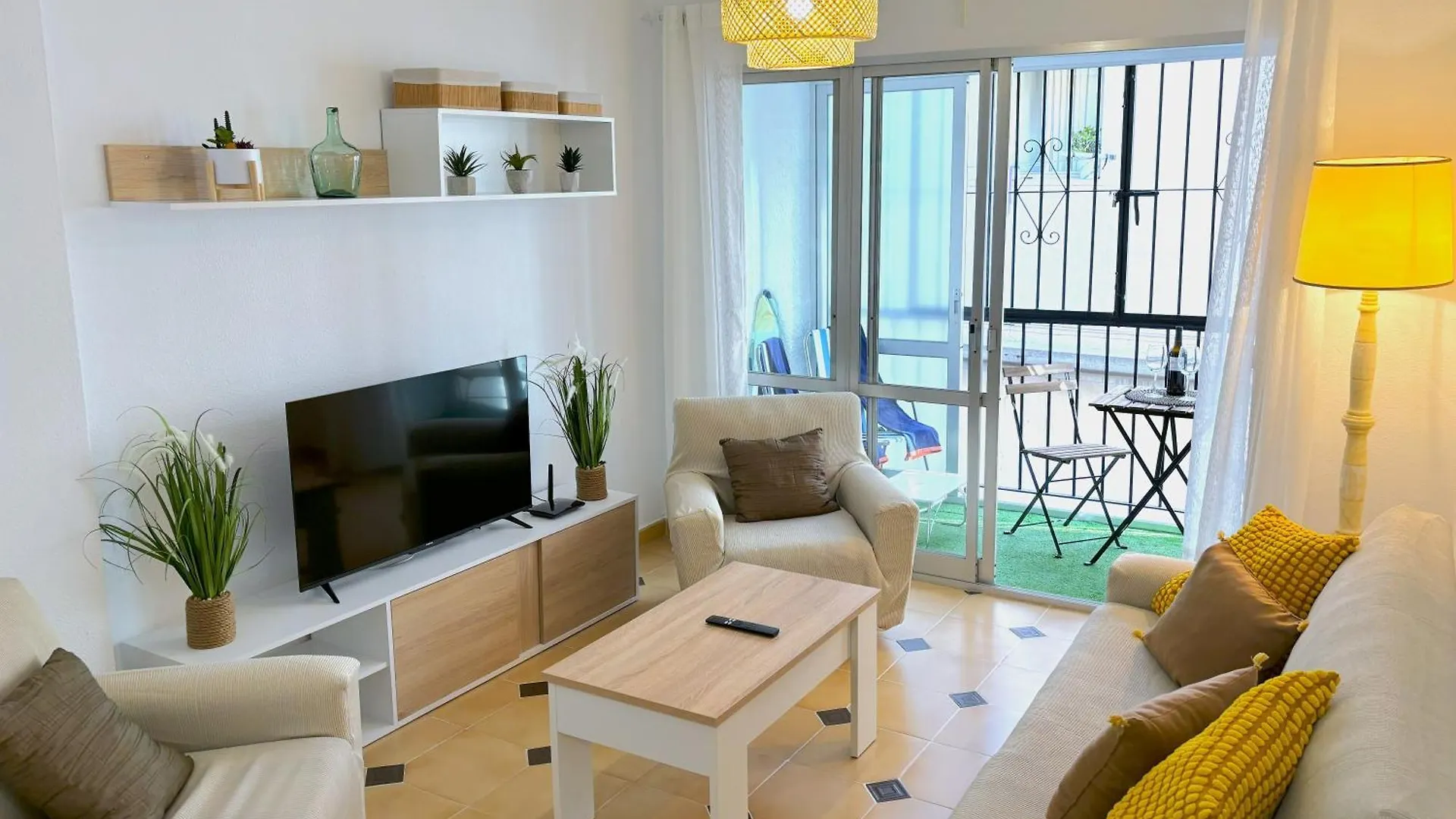 Evans Realty Az Centro & Playa & Tren Fuengirola