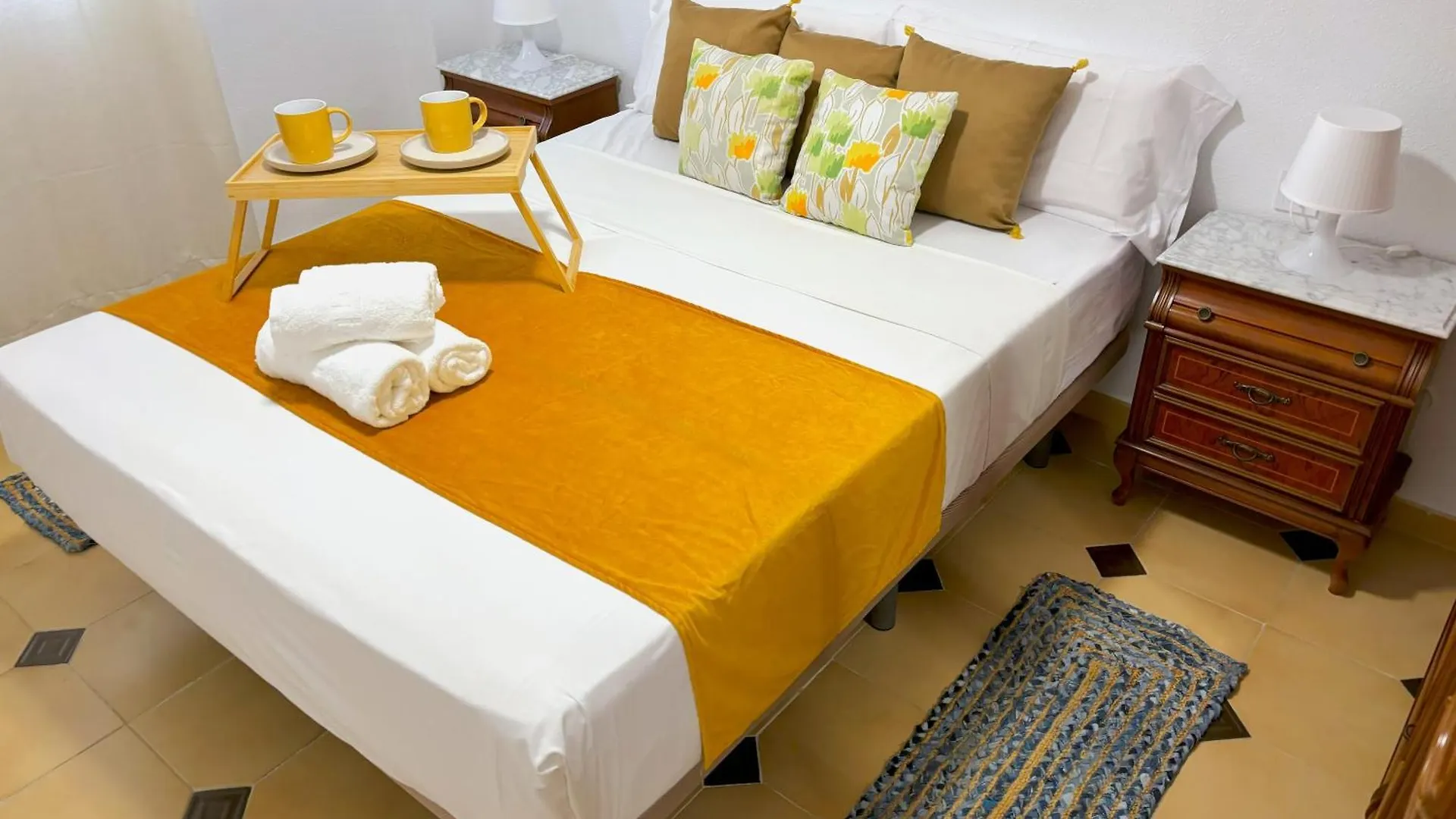 Evans Realty Az Centro & Playa & Tren Fuengirola 0*,