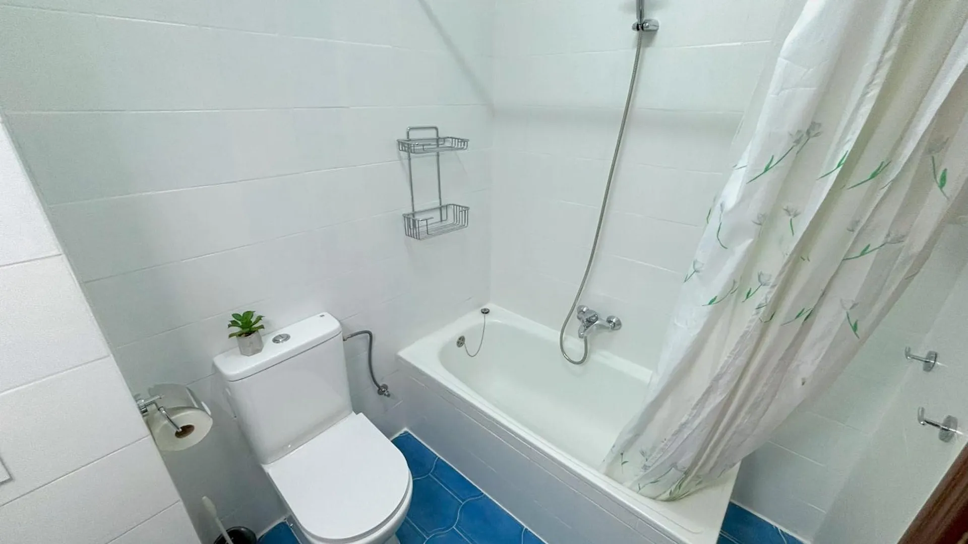 Evans Realty Az Centro & Playa & Tren Фуэнхирола
